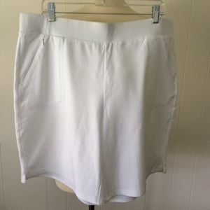 NEW T by Talbots White Shorts